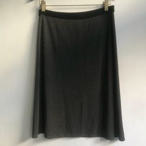 Laundry by Shelli Segal A-line skirt.